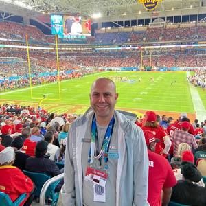 Meet your Posher, Farshad